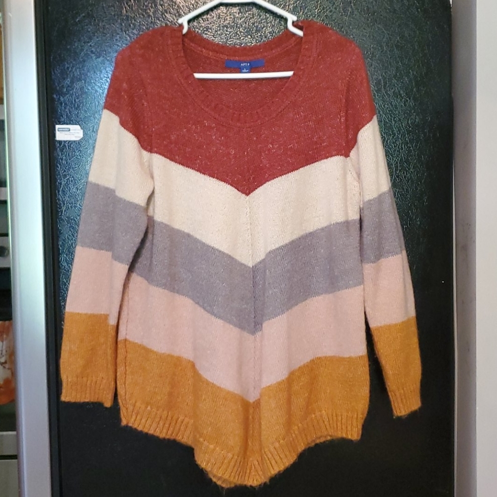 Lightweight sweater